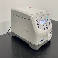 Eppendorf 5420 Centrifuge image 0
